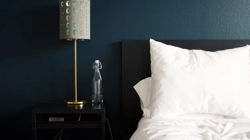 Why Are Hotel Sheets So Crisp And Comfortable Here's How Yours Can Be Too