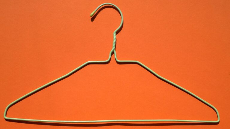 How to Secure Your Hotel Room Door with a Hanger? Simple Tricks for Enhanced Security