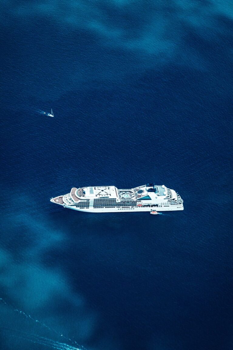 Oceania Cruises Implements Adults-Only Policy Across Fleet