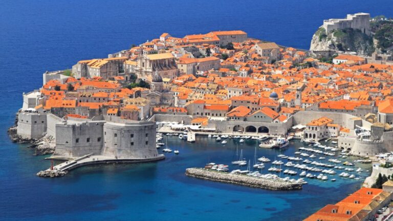 10 Best Things to Do in Dubrovnik for Stunning Coastlines and Game of Thrones Tours