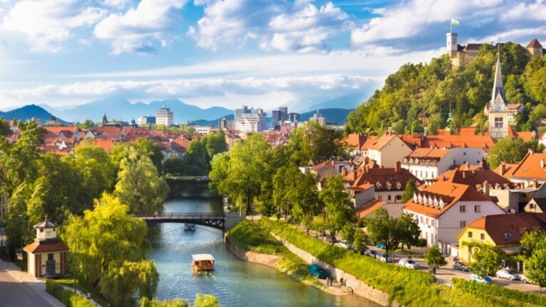 10 Best Things to Do in Ljubljana for Green Spaces and Slovenian Wine
