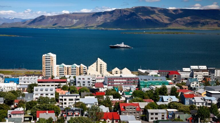 10 Best Things to Do in Reykjavik for Geothermal Pools and Northern Lights