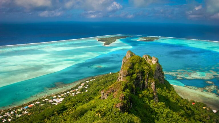 Worst Time to Visit French Polynesia: Wet Season Woes and High Tourist Season