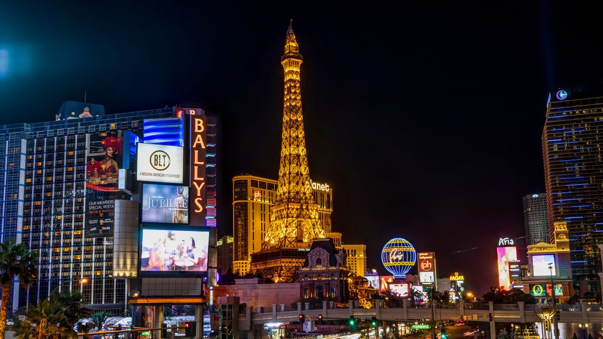 Why Are Las Vegas Hotels So Cheap