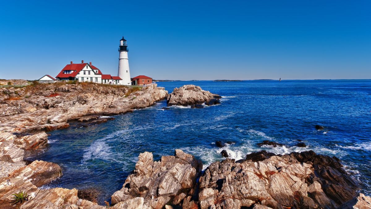 Exploring New England’s Picturesque Seaside Towns