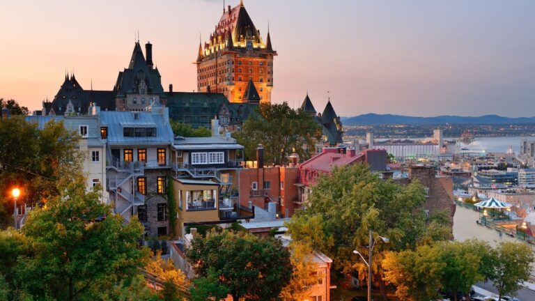 Best Time to Visit Quebec
