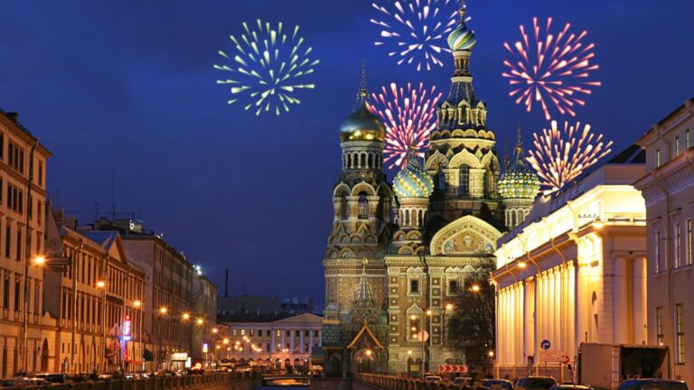 10 Best Things to Do in St. Petersburg for Russian Cultural Immersion