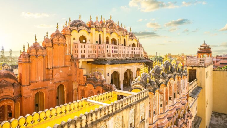 Discovering Jaipur: India’s Enchanting Pink City