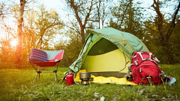 20 Camping Hacks for Effortless Outdoor Adventures
