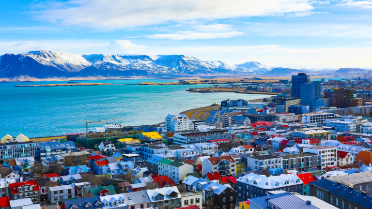 Solar Maximum Fuels Record Aurora Tourism in Northern Destinations