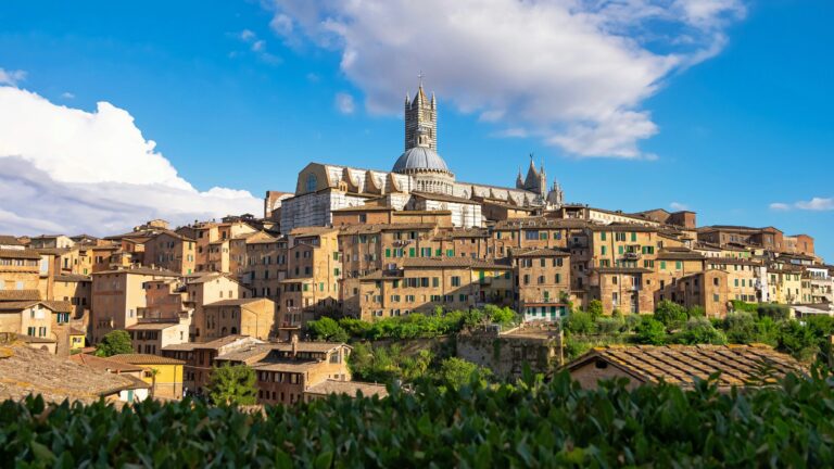 10 Best Things to Do in Siena for Medieval Plazas and Horse Racing Traditions