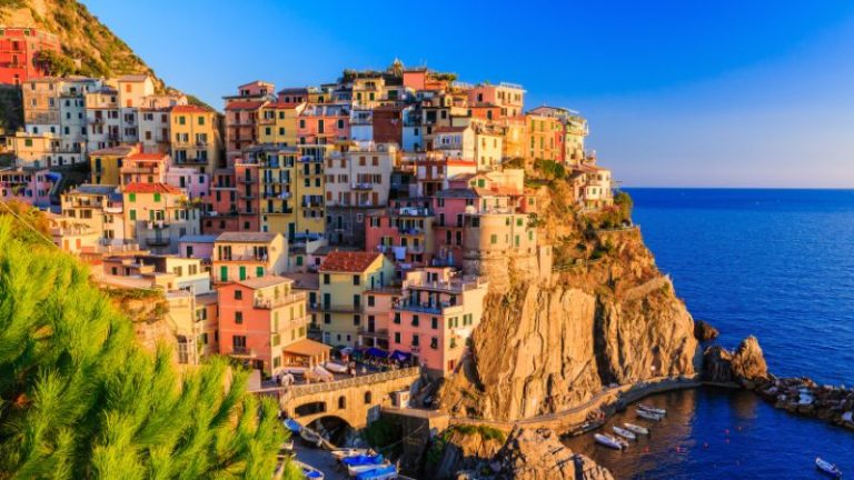 10 Best Summer Destinations in Italy for Sun, Sand, and Culture