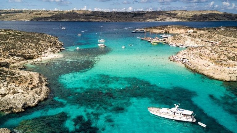 15 Best Beaches in Malta