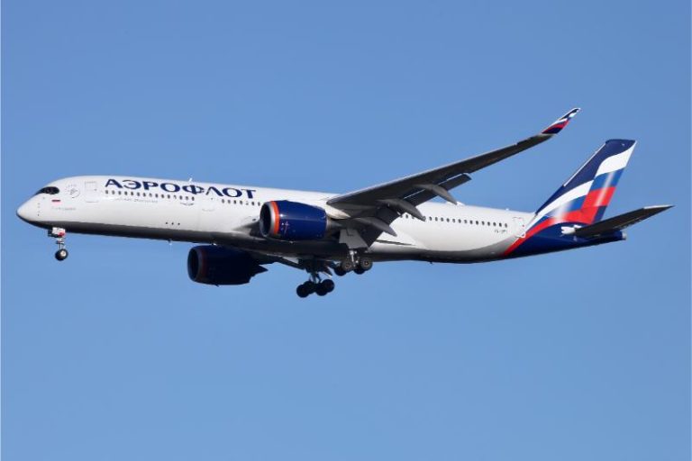 Russia’s Aeroflot Faces Chaos as Cyberattack Grounds Dozens of Flights