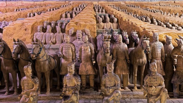 The Terracotta Army’s Silent Soldiers and Hidden Colors