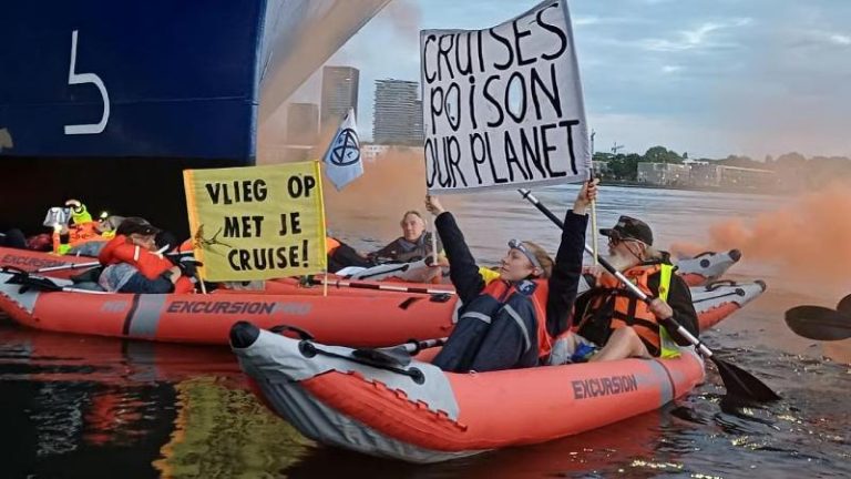 Protesters Clash with Police, Block Cruise Ship in Amsterdam