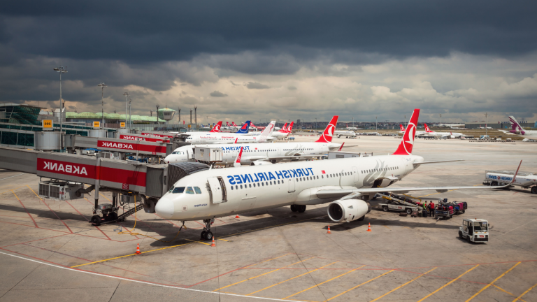Turkish Airlines Expands Fleet to 500 Aircraft with Symbolic Istanbul Flight