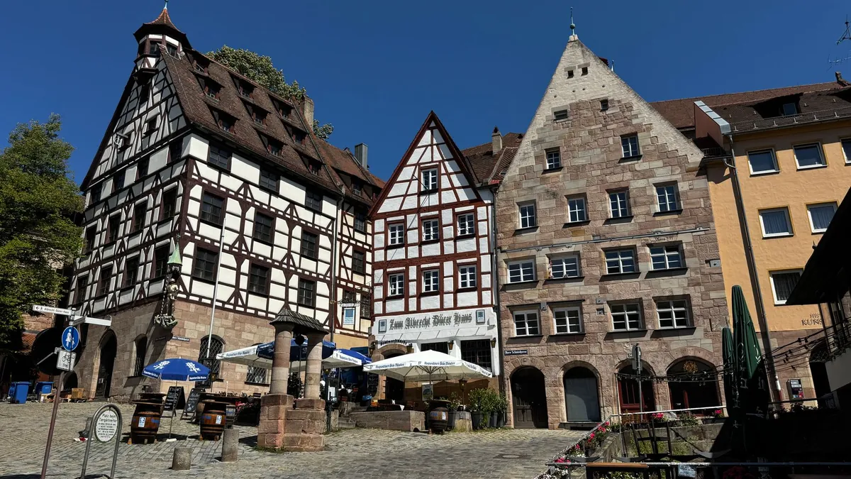 10 Charming Medieval Towns in France