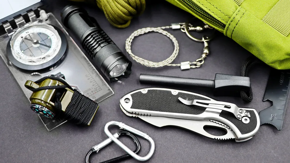 11 Travel Items Under $15 Flight Attendants Pack