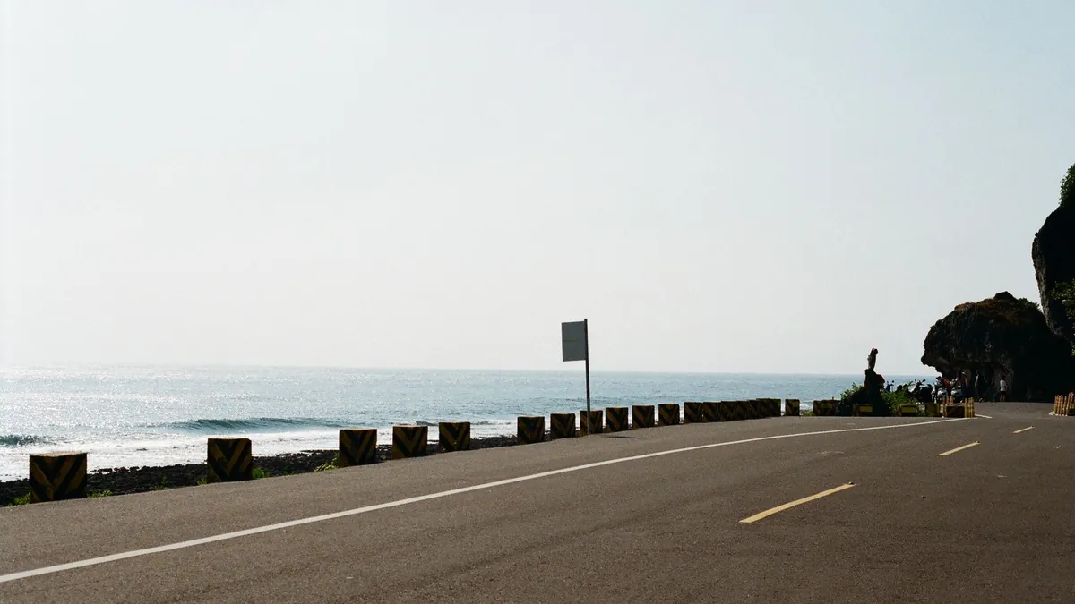 12 Scenic Coastal Drives in the US