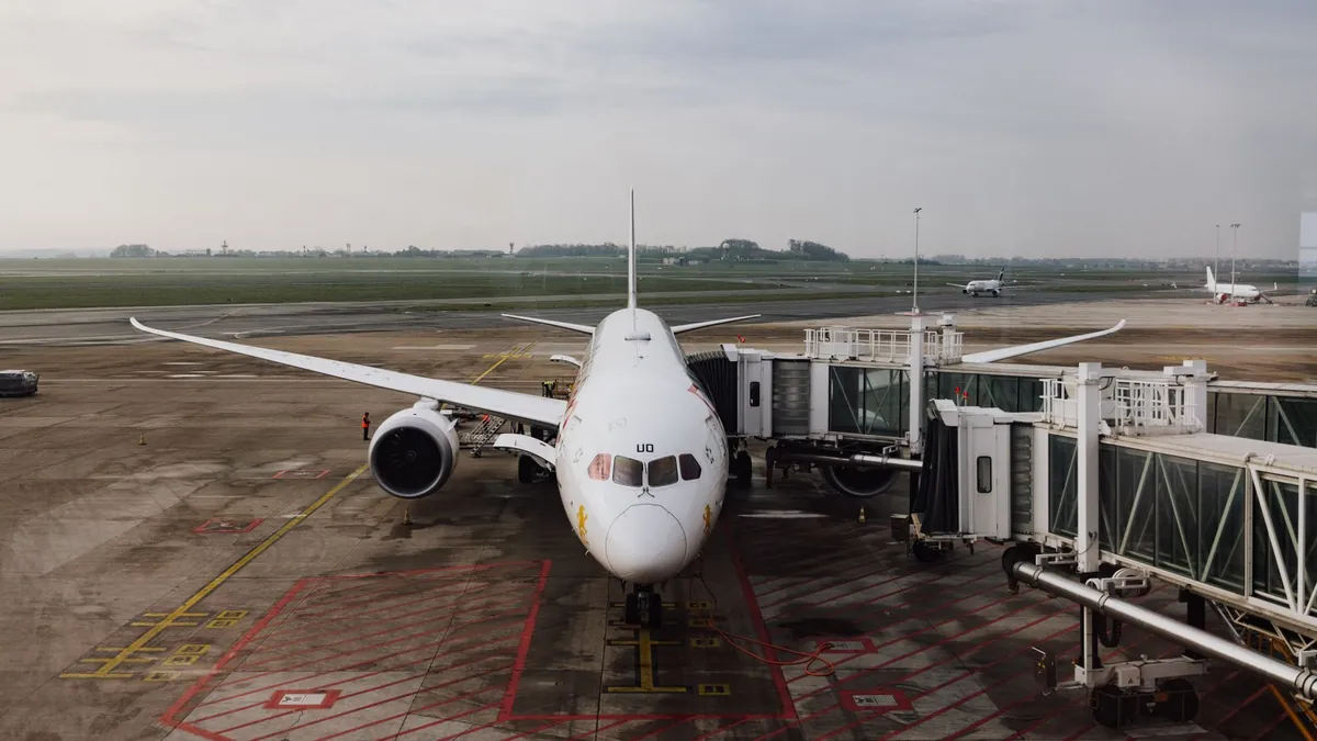 13 Airport Survival Tricks for Flying With Toddlers