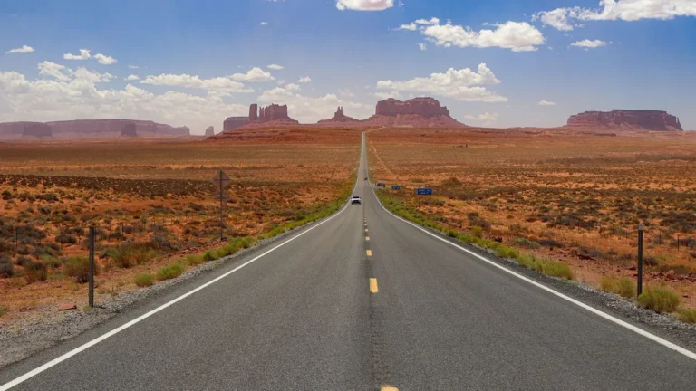 8 Breathtaking American Road Trips for One Weekend