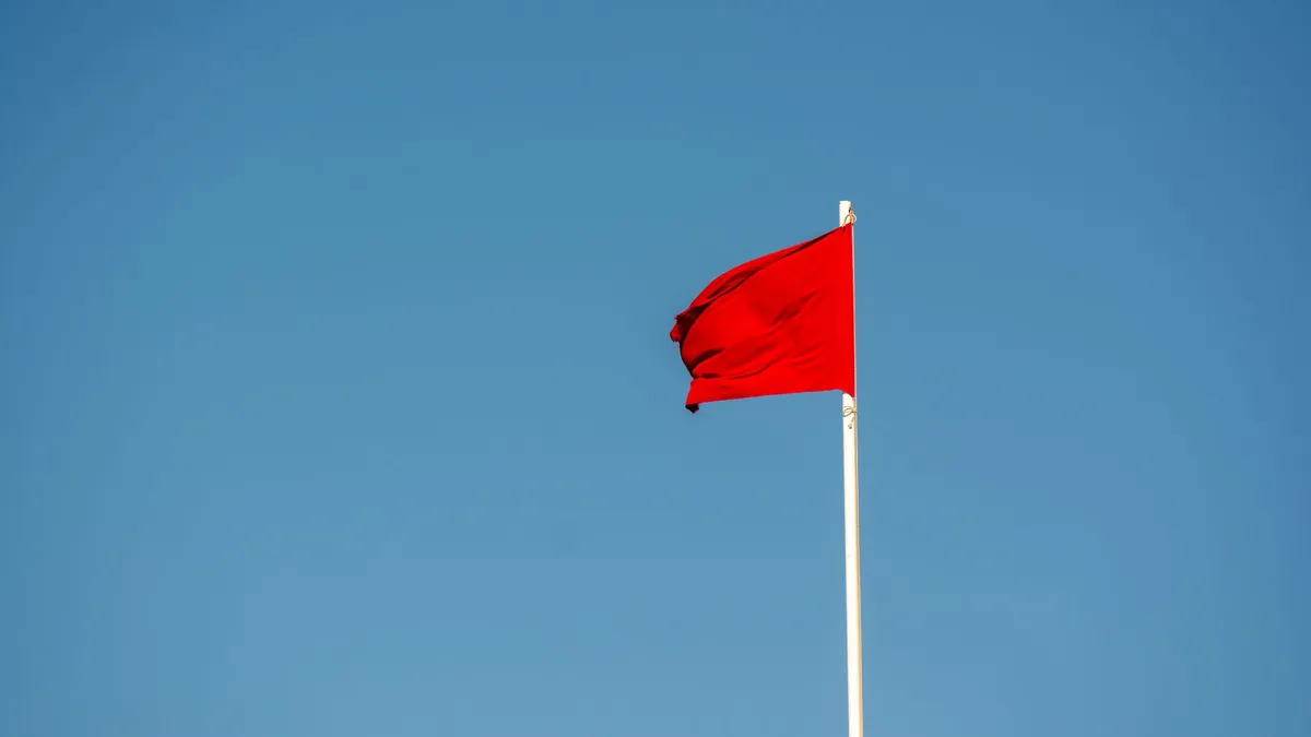 8 Red Flags That Prove a Vacation Rental Is a Scam