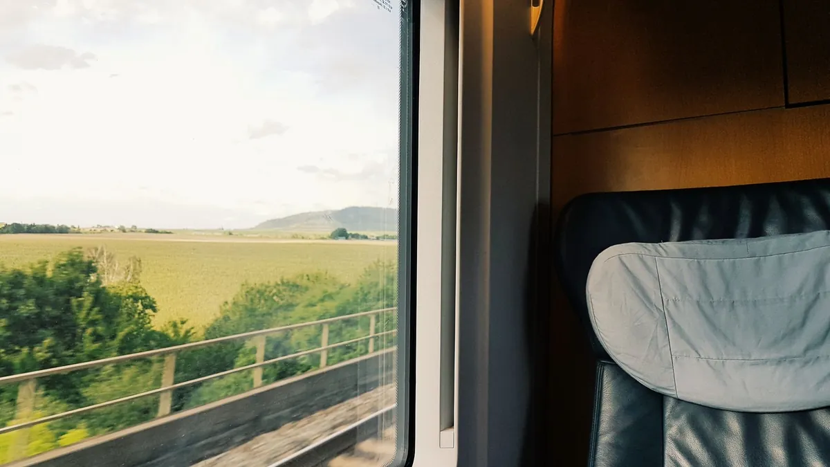 8 Scenic Train Journeys in America Under $50
