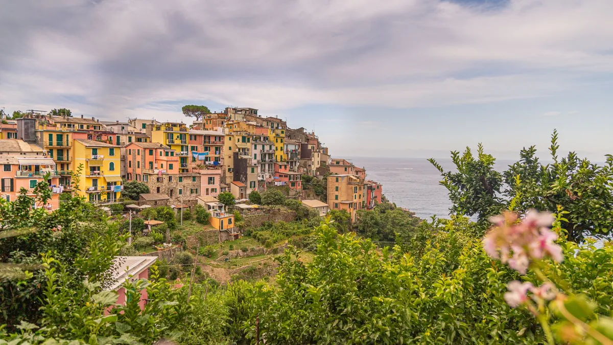 Capitola, California – Colorful Hillside Village with Bohemian Charm and Kayaking