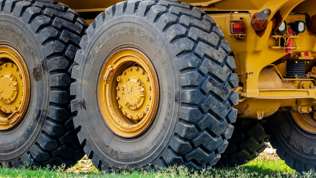 Check Tire Tread Depth on Rental Cars