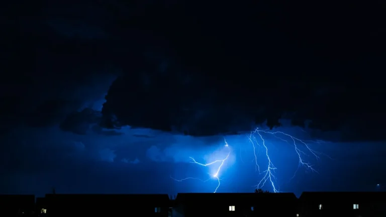 Flight Delays During Thunderstorms: What You Need to Know