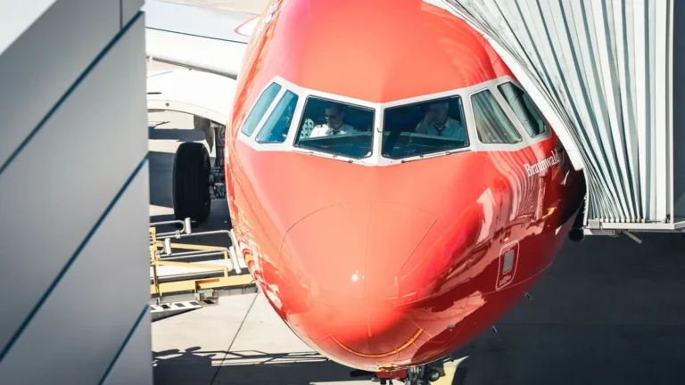 How Airlines Use Dynamic Currency Conversion to Inflate Fares