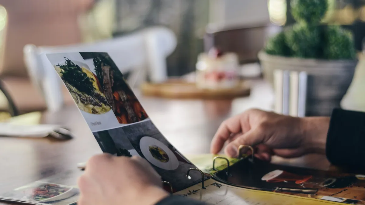 How Tourist Restaurants Manipulate Menus to Overcharge