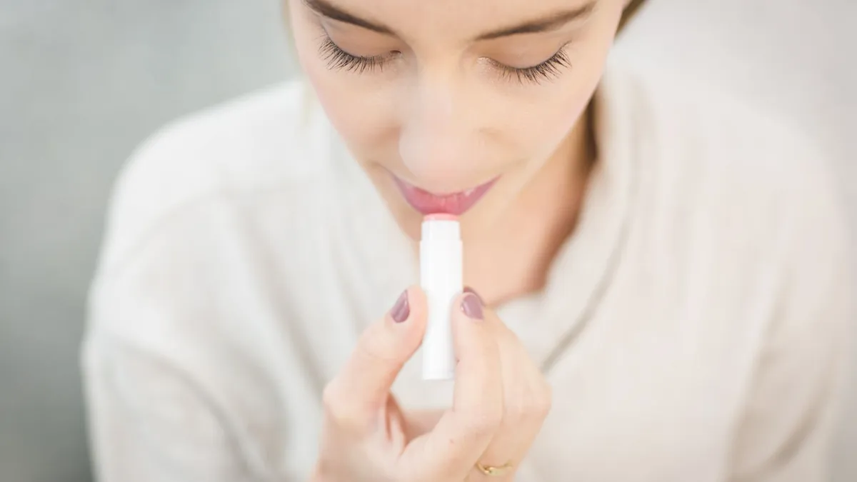 Lip Balm and Facial Moisturizer to Combat Cabin Air Dryness