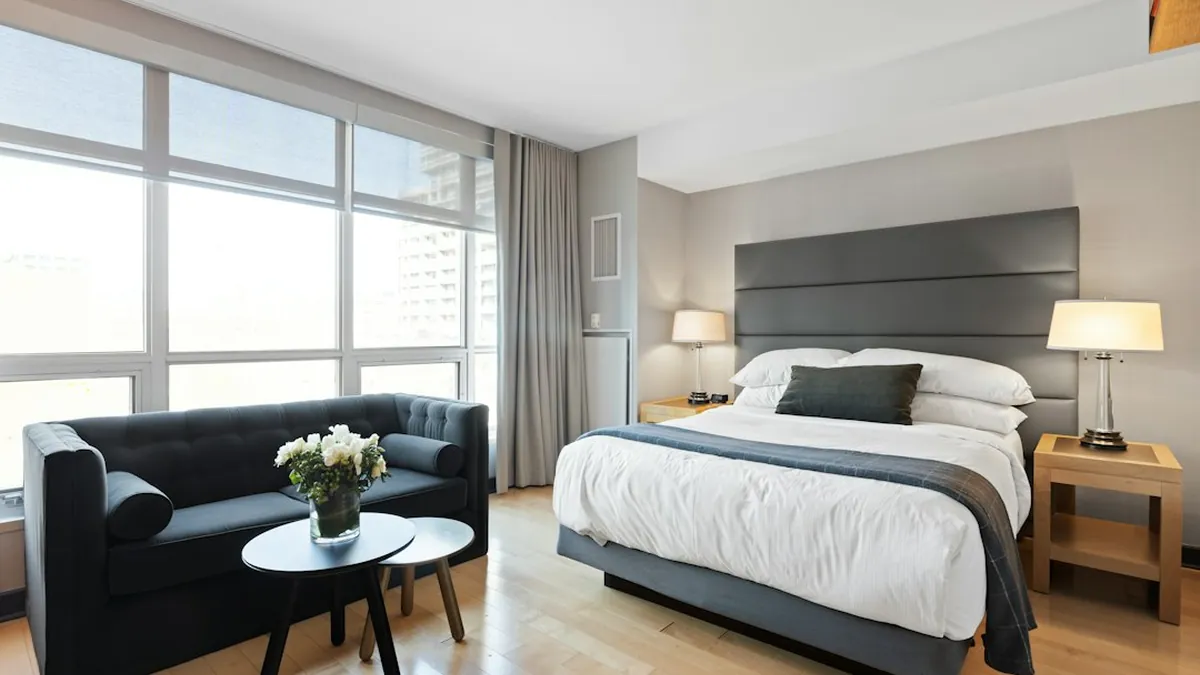 Loyalty Program Redemptions and Credit Card Rewards for Premium Accommodations