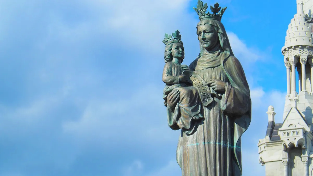 Saint