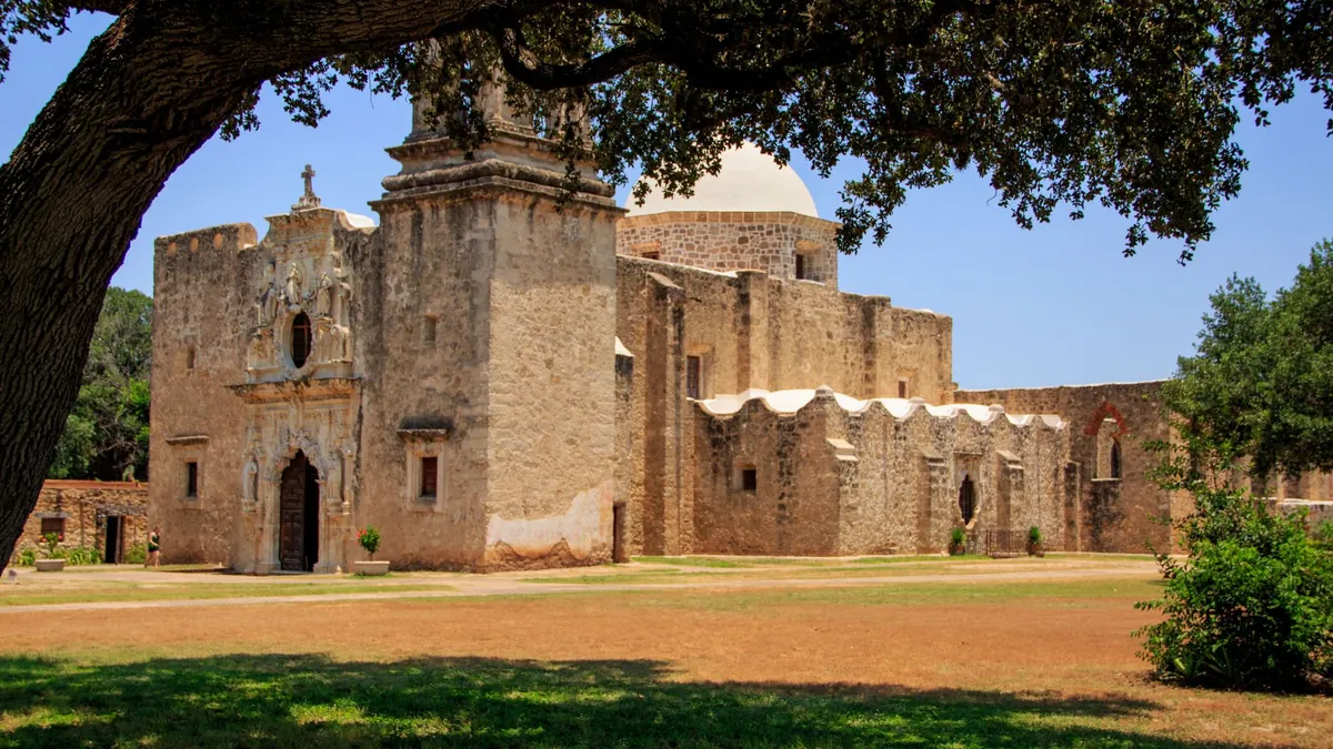 San Xavier del Bac Mission