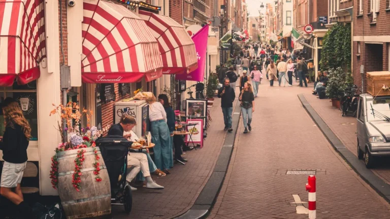 Tourist Pricing at European Cafes by Seating
