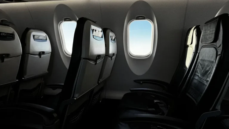 Why Flight Attendants Dim Cabin Lights During Takeoff