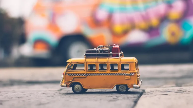 Why You Should Bring a Portable Luggage Scale Abroad