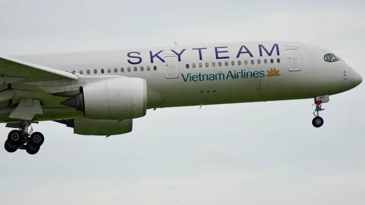 Why You Should Never Accept Flight Vouchers When Bumped